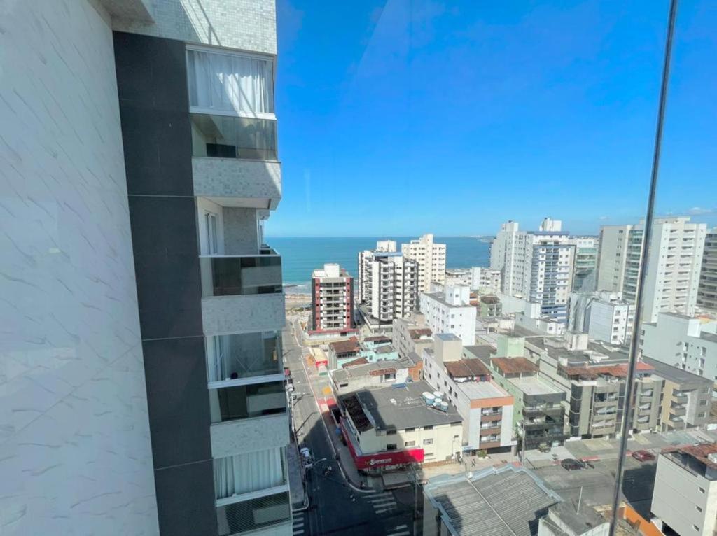 Apartamento Edificio Paris Apartment Guarapari Bagian luar foto